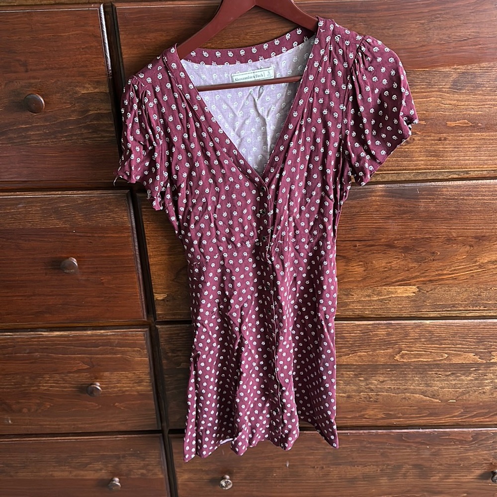 Abercrombie and fitch dress size small